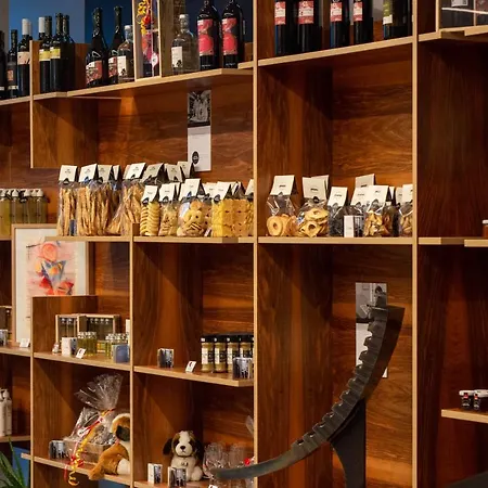 Boutique-hotel מלון 3*